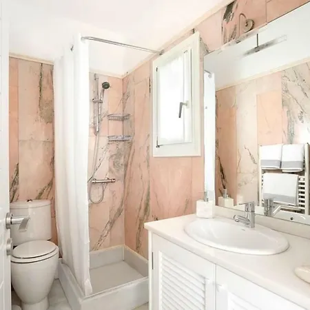 Dreamy Pool For 10 Ppl 5 Bdrms Ано-Сирос